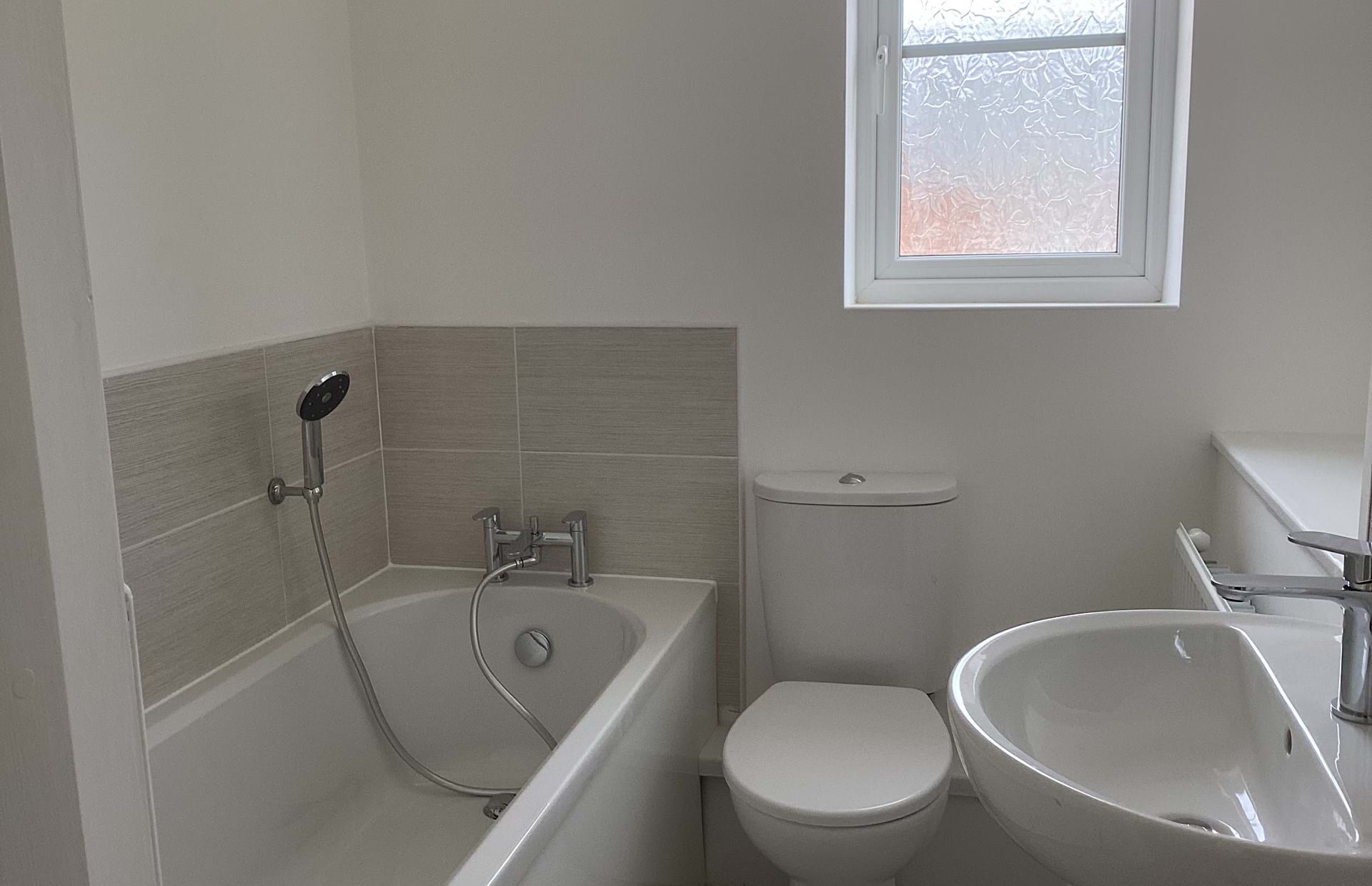 Bathroom - Collin Road, Bracks Farm, Bishop Auckland